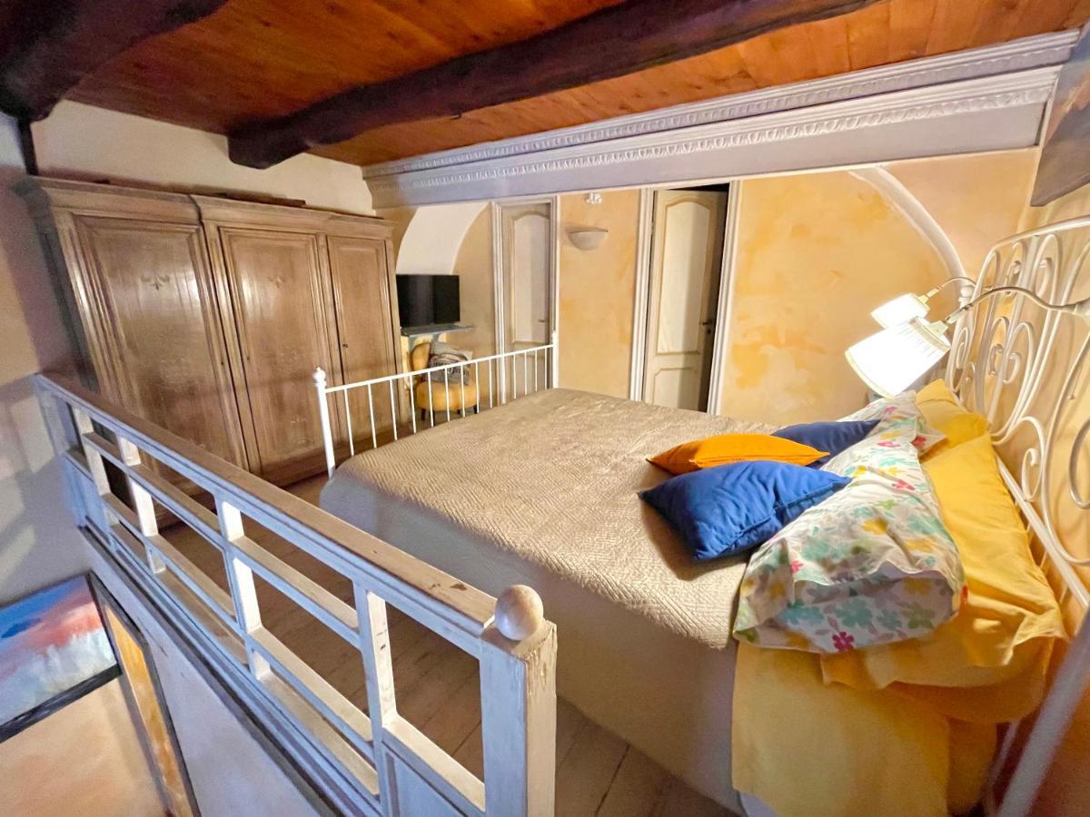 Bella Mbriana Rooms 那不勒斯 外观 照片