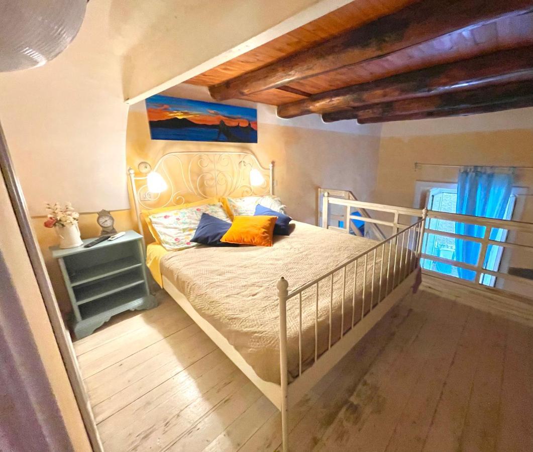 Bella Mbriana Rooms 那不勒斯 外观 照片