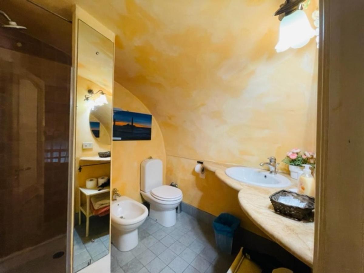 Bella Mbriana Rooms 那不勒斯 外观 照片