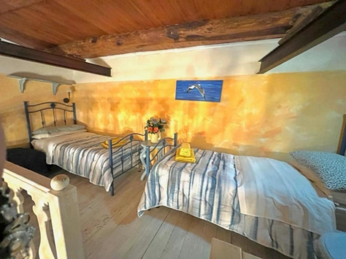 Bella Mbriana Rooms 那不勒斯 外观 照片
